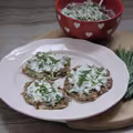 Placki z cukinii z pastą twarogowo-szczypiorkową