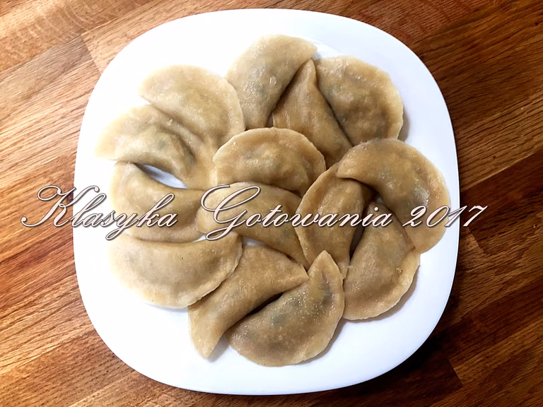 Pierogi z mięsem z rosołu