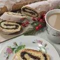 Makowiec zwijany na kruchym cieście
