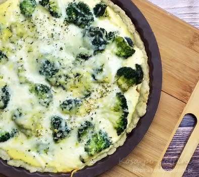 Tarta z cukinią i brokułami