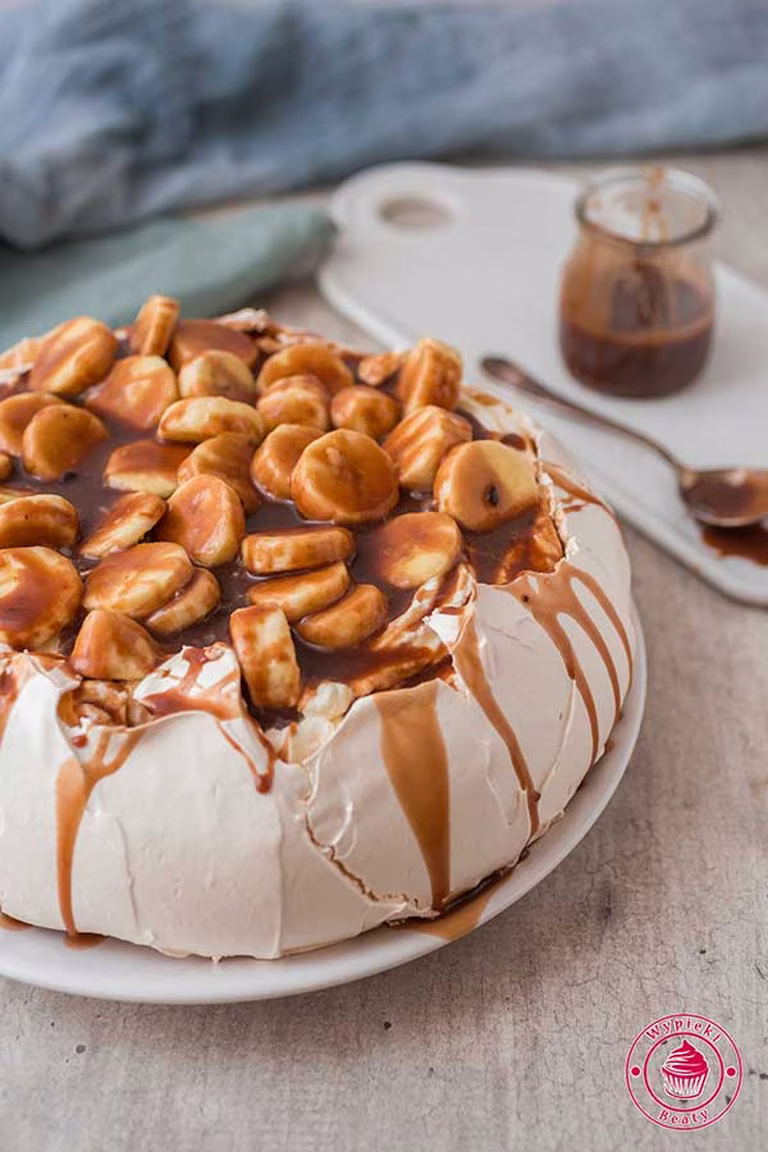 Pavlova banoffee