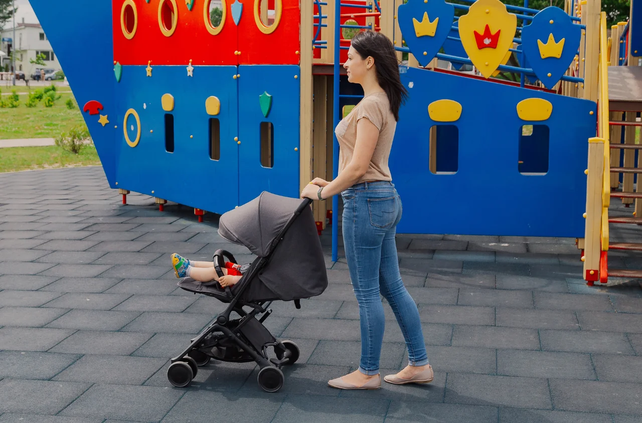 Nawet 8 dni wolnych na dziecko! Ci Rodzice mogą zyskać dodatkowe uprawnienia - petycja już w Sejmie