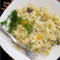 Szybki makaron w lekkim jogurtowo-koperkowym sosie