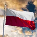 Chcieli zmienić hymn i godło Polski! Ustawa trafi do kosza?