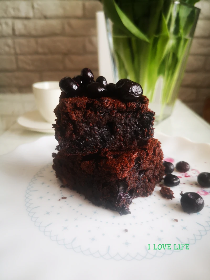Brownie jagodowe