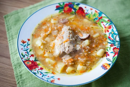 Kapuśniak na żeberkach