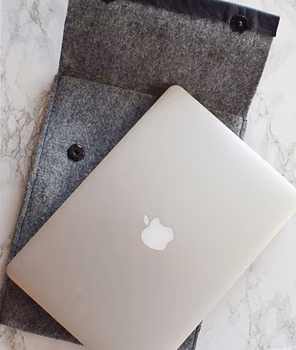 Pokrowiec na Macbooka