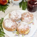 Pączki z nadzieniem wieloowocowym