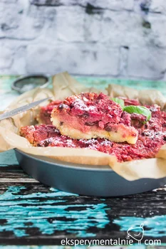 Bezglutenowe ciasto z buraka i jabłka – prosty przepis na ciasto buraczkowe