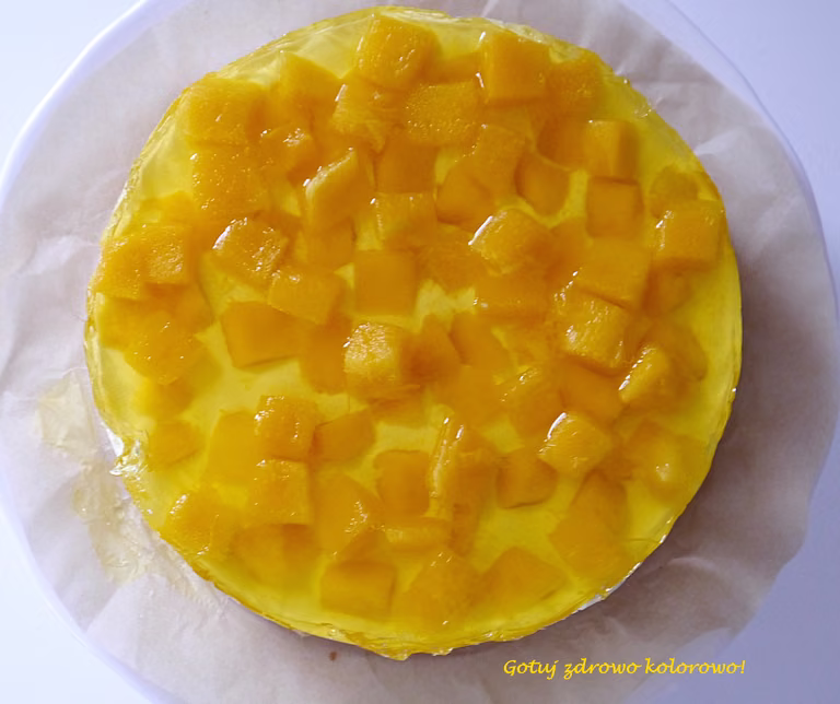 Torcik jogurtowy bez pieczenia z mango