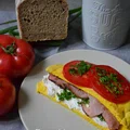 Biszkoptowy omlet śniadaniowy