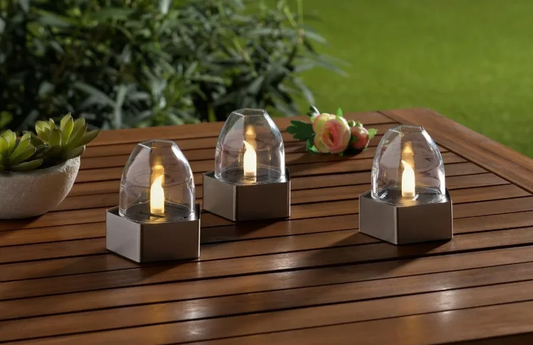 Zdjęcie Te solarne lampki z Lidla zrobią mega klimat w mieszkaniu i na balkonie! Zestaw tylko 35 zł, na każdą pogodę, bez kabli i rachunków #2