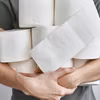 Papier toaletowy dobrem luksusowym? Szykuje się kolejna znaczna podwyżka.