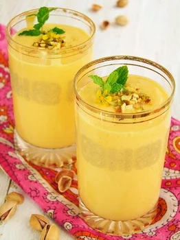mniam...mniam...: mango lassi