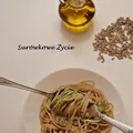 Domowe pesto z natki pietruszki