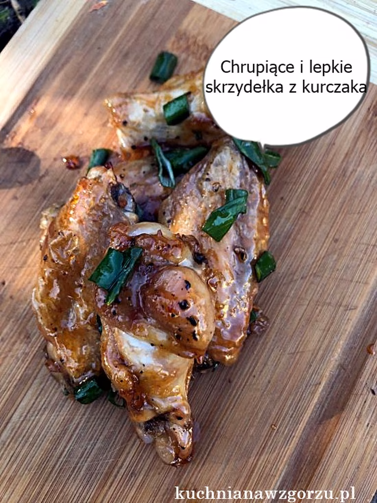 Skrzydełka z kurczaka chrupiące i lepkie, najlepsze !