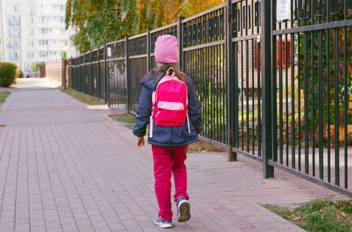 300 zł na dziecko! Od lipca 2026 nowe zasady przyznawania świadczenia - Ci rodzice nie dostaną już przelewu