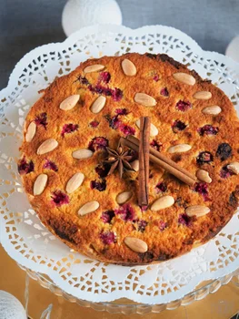 Keto ciasto z marcepanem i żurawiną (Paleo, LowCarb)