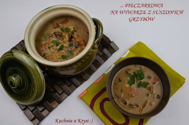 Pyszna zupa pieczarkowa