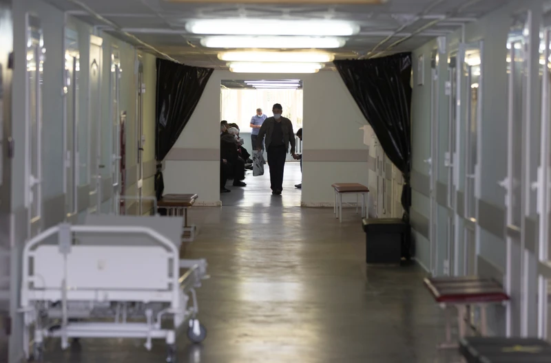 Szpital Warszawie na granicy paraliżu! Chorzy są nie tylko pacjenci, ale też lekarze i personel