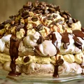 Czekoladowa Pavlova z kremem kawowym – elegancki deser na każdą okazję 🍫