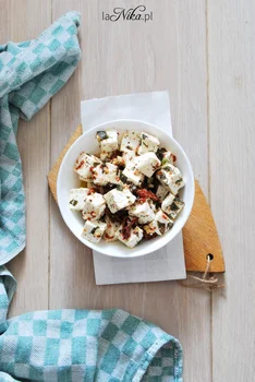 Marynowana feta