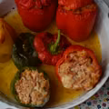 Faszerowana papryka pomidorami i mozzarellą