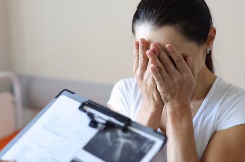 8 badań, które każda kobieta powinna regularnie wykonywać po 30-tce. Numer 4 może uratować Ci życie!