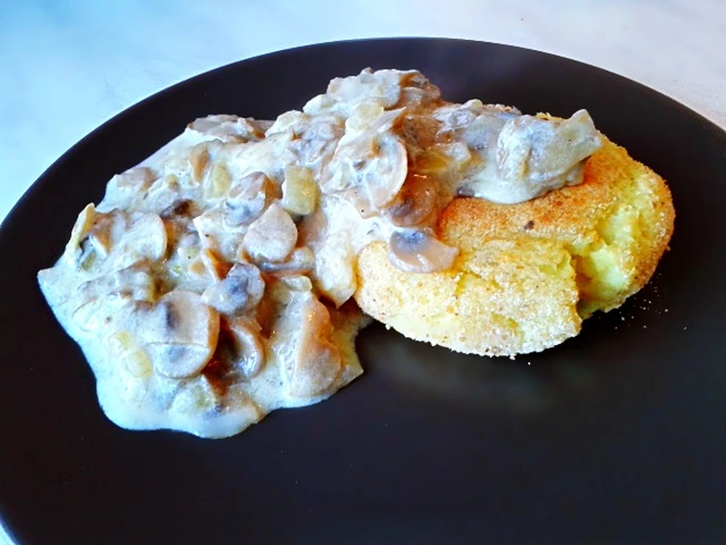 Pieczone kotlety ziemniaczane