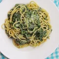 Spaghetti z ricottą i szpinakiem