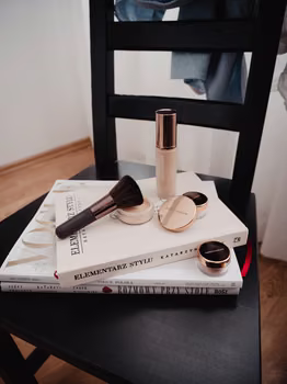 Nude by Nature - 100% naturalne kosmetyki mineralne