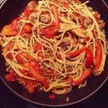 Spaghetti z czerwoną papryką