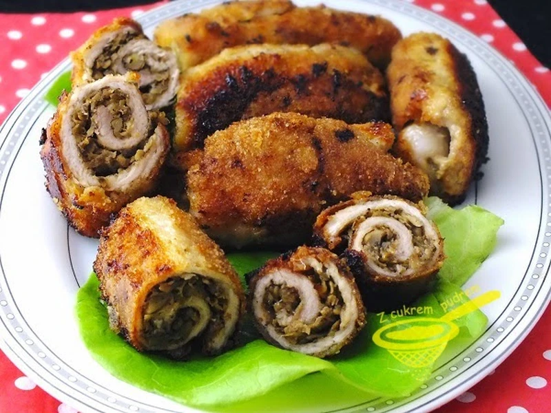 Roladki schabowe z pieczarkami