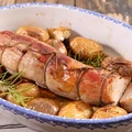 Polędwiczka z tego przepisu zawsze wychodzi mi soczysta! Pieczone ziemniaki z rozmarynem idealnie podbijają smak