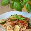 Expresowe spaghetti z cukinią