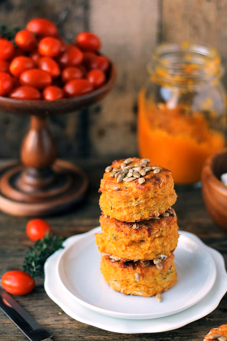 Dyniowe scones z parmezanem i tymiankiem