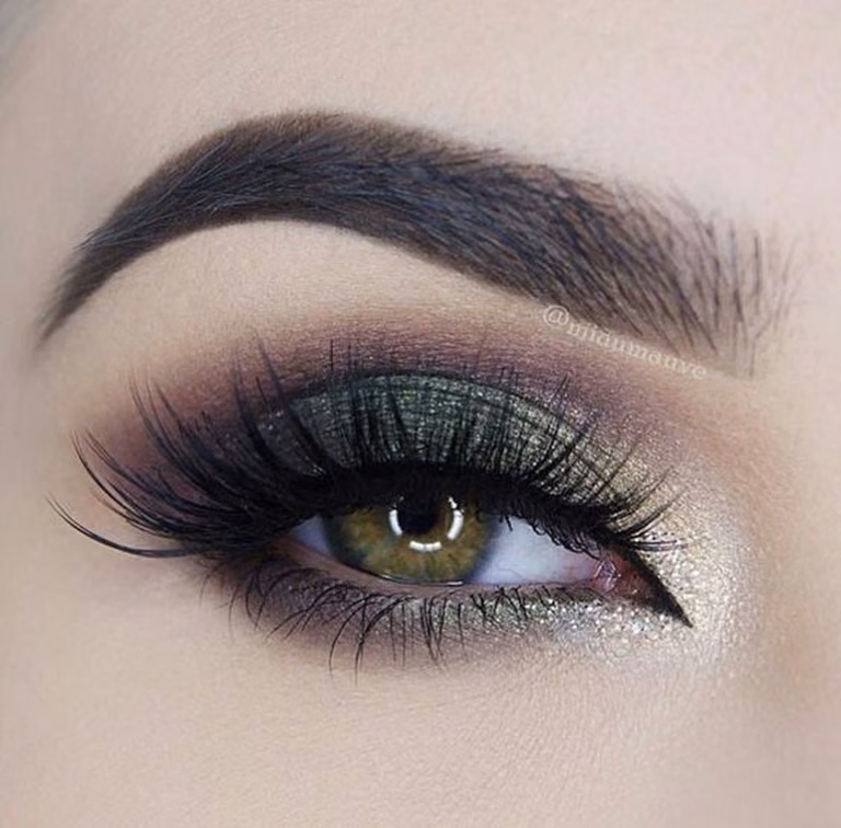 Mocny make up