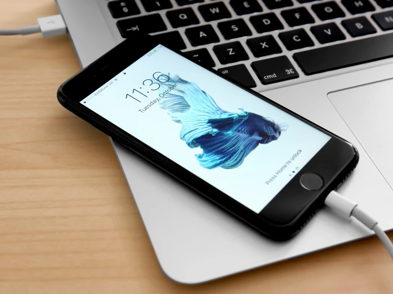 Problemy techniczne z najnowszymi iPhone'ami! Apple wyjaśnił przyczyny