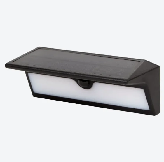 Zdjęcie Ta nowa lampa solarna z Action za 35 zł pięknie oświetli elewacje domu lub balkon! Zero kabli, wbudowany czujnik, a efekt zachwyca! #2