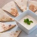 Tortilla z serem i szynką