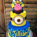 Torcik z minionkami