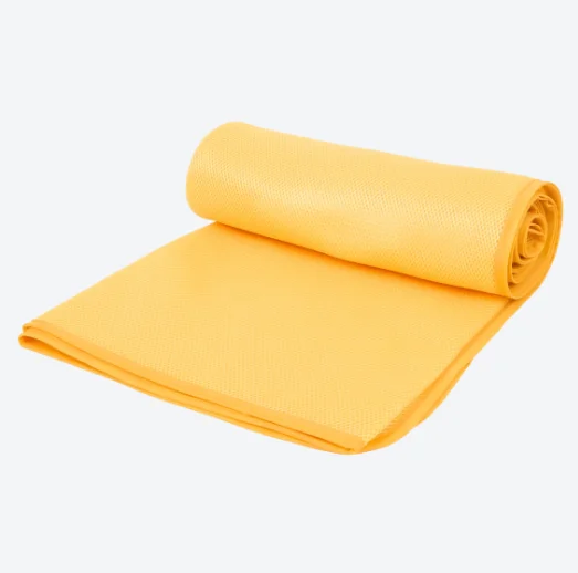 Zdjęcie Ten nowy koc z Action robi furorę na plażach! Nie łapie piachu i nie faluje na wietrze #3