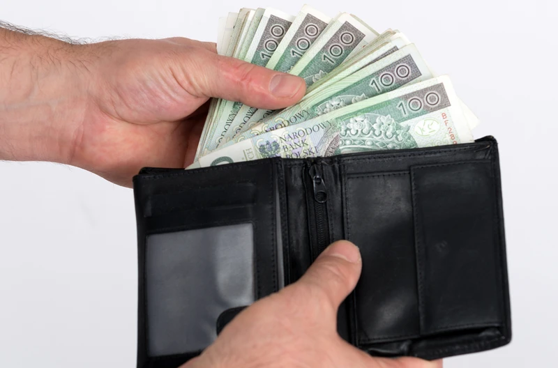 Nowe zasady wynagrodzeń! Ci pracownicy dostaną 144 zł podwyżki miesięcznie