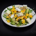 Sałatka z mango i awokado
