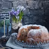 Babka z jabłkami i orzechami