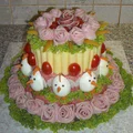 Tort z jedzenia