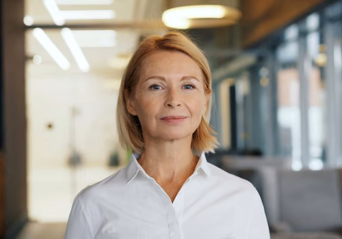 Pracownik po 50-tce wart nawet 29 tys. zł dopłaty. Przedsiębiorcy zaczynają liczyć