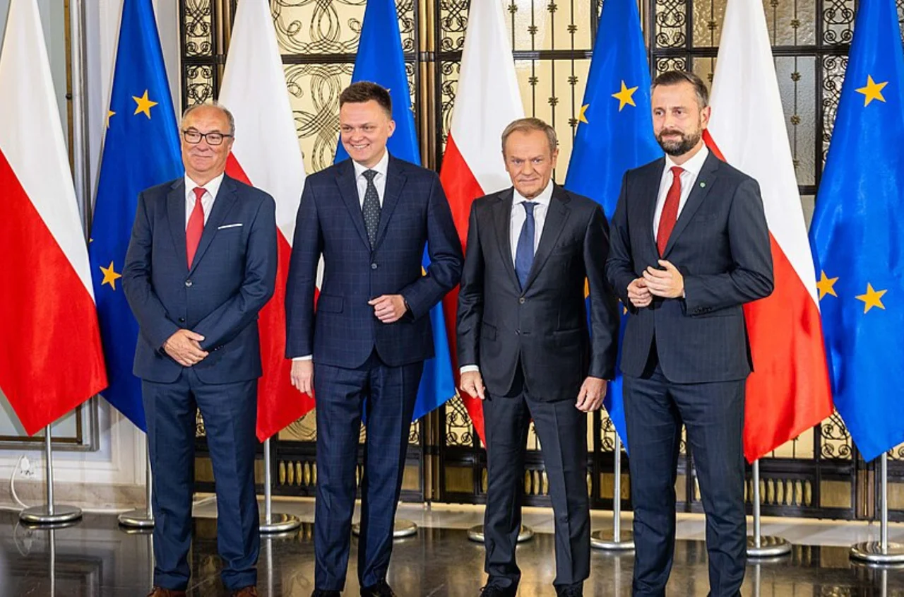 Nagła dymisja w kluczowym ministerstwie! Odchodzi bliski współpracownik Tuska!