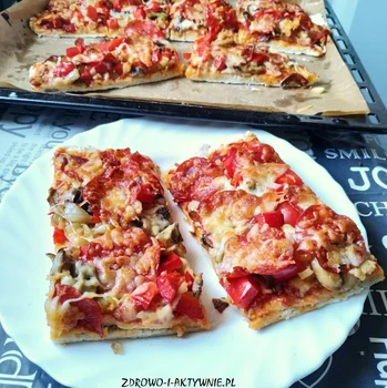 Najlepsza domowa pizza na drożdżach + FILM