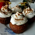 Muffinki piernikowe z kremem kokosowym